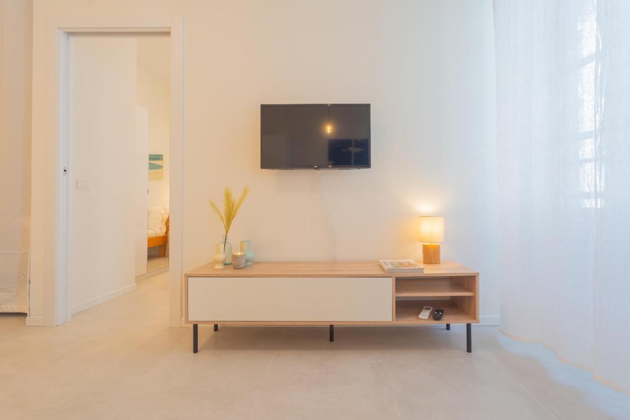 Enchanted Como Lake - City Apartment 2 By Rent All 科莫 外观 照片